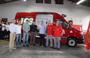 ABVESC: Bombeiros voluntários recebem equipamentos 1