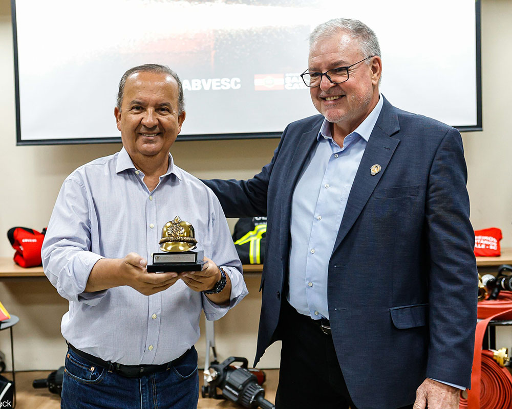 Homenagem dos bombeiros voluntários